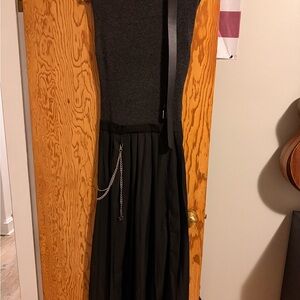 Elegant Black Sleeveless Dress